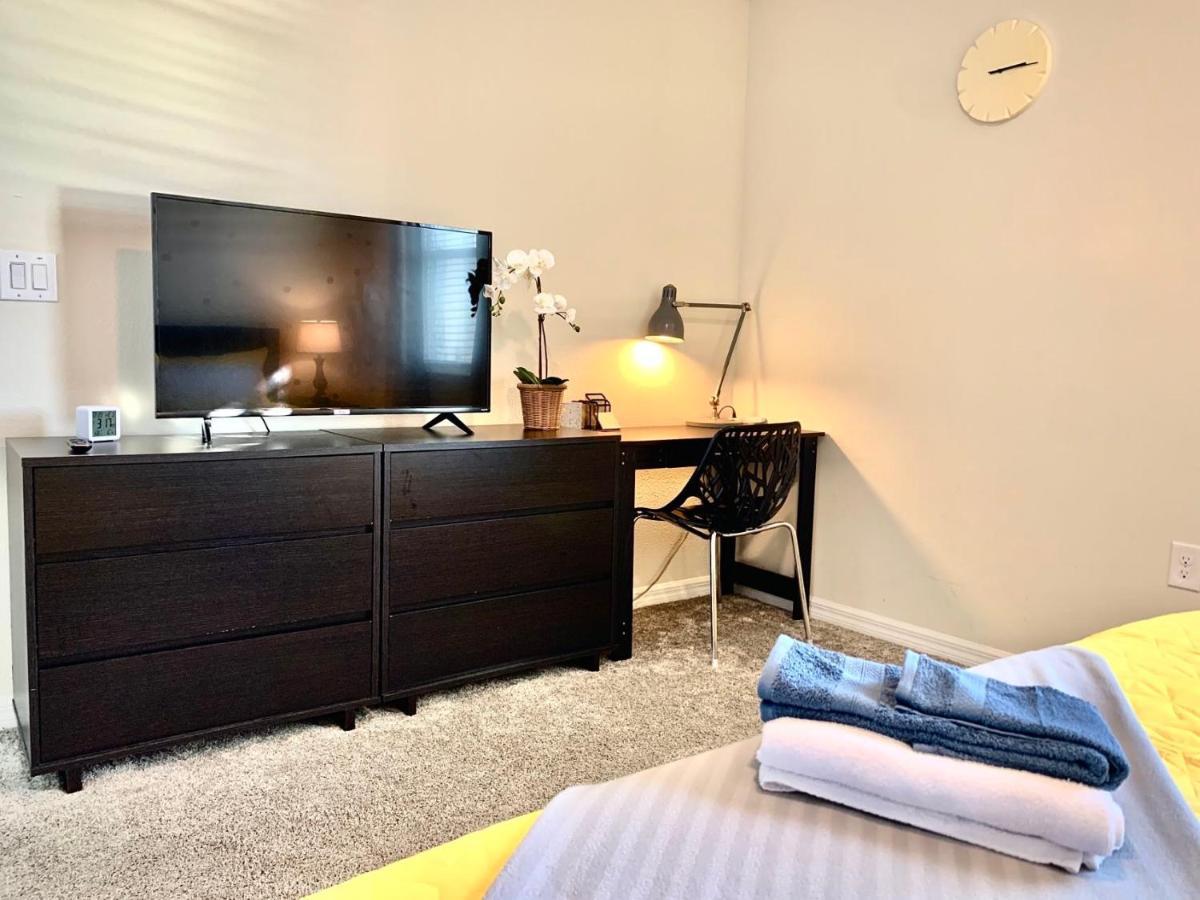 3B2B-Beautiful Lake View-Baby Friendly-Free Water Park!No Resort Fee-5 Miles To Disney-Storey Lake 3141 Kissimmee Luaran gambar